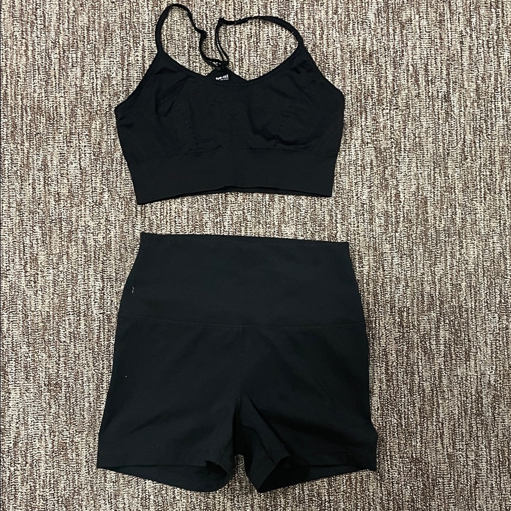 Yogalicious Black Activewear Set